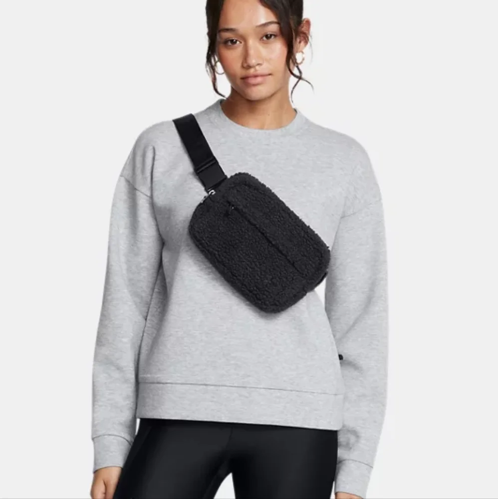 NEW Under Armour Sherpa Black Adjustabme Waist Bag/Crossbody OSFM - Picture 2 of 14